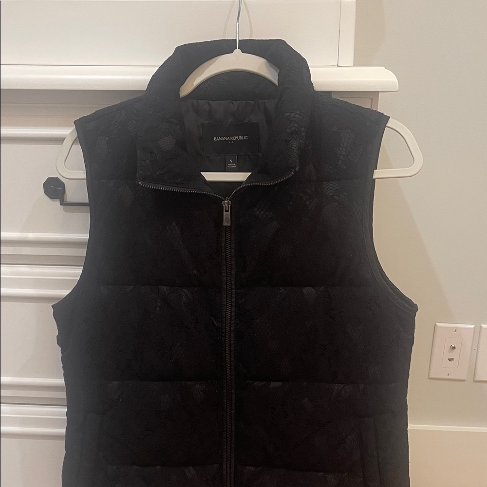 Banana Republic Women's Dark Quilted Vest